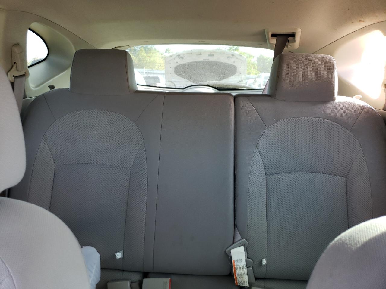 2011 Nissan Rogue - Image 10
