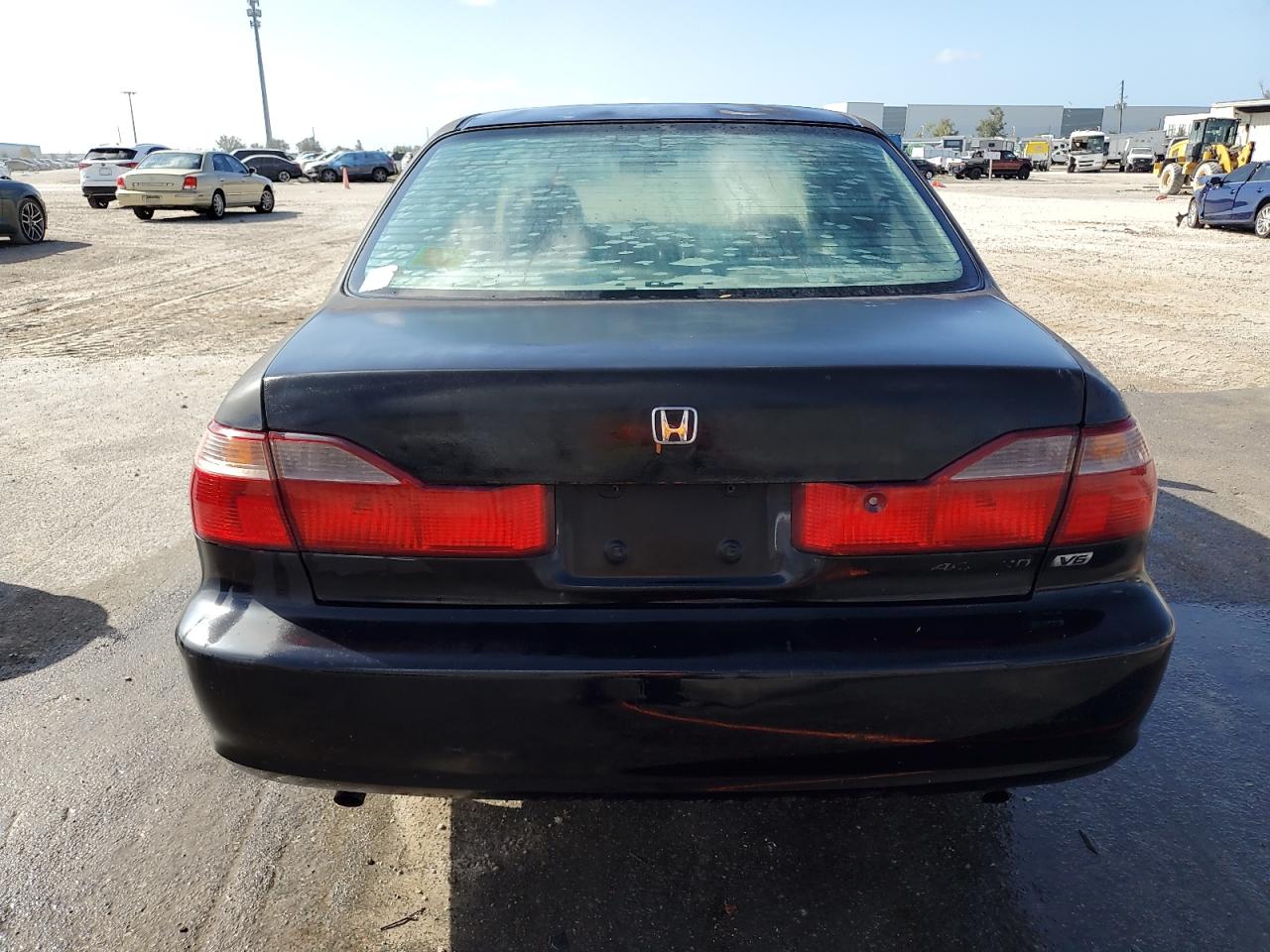 2000 Honda Accord Ex VIN: 1HGCG1656YA066495 Lot: 77156034