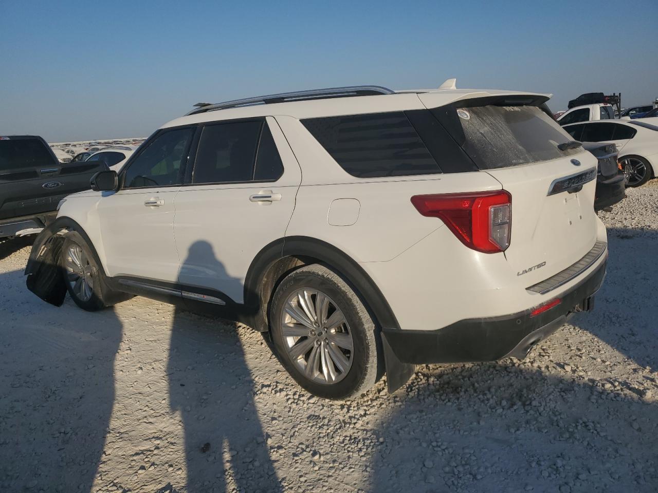 2021 Ford Explorer - Image 2