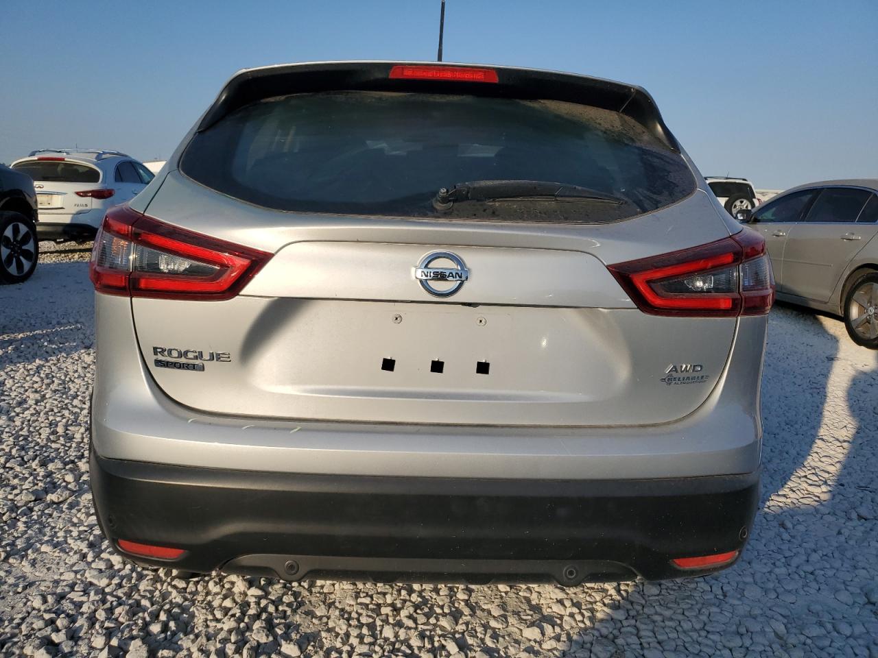 2020 Nissan Rogue - Image 6