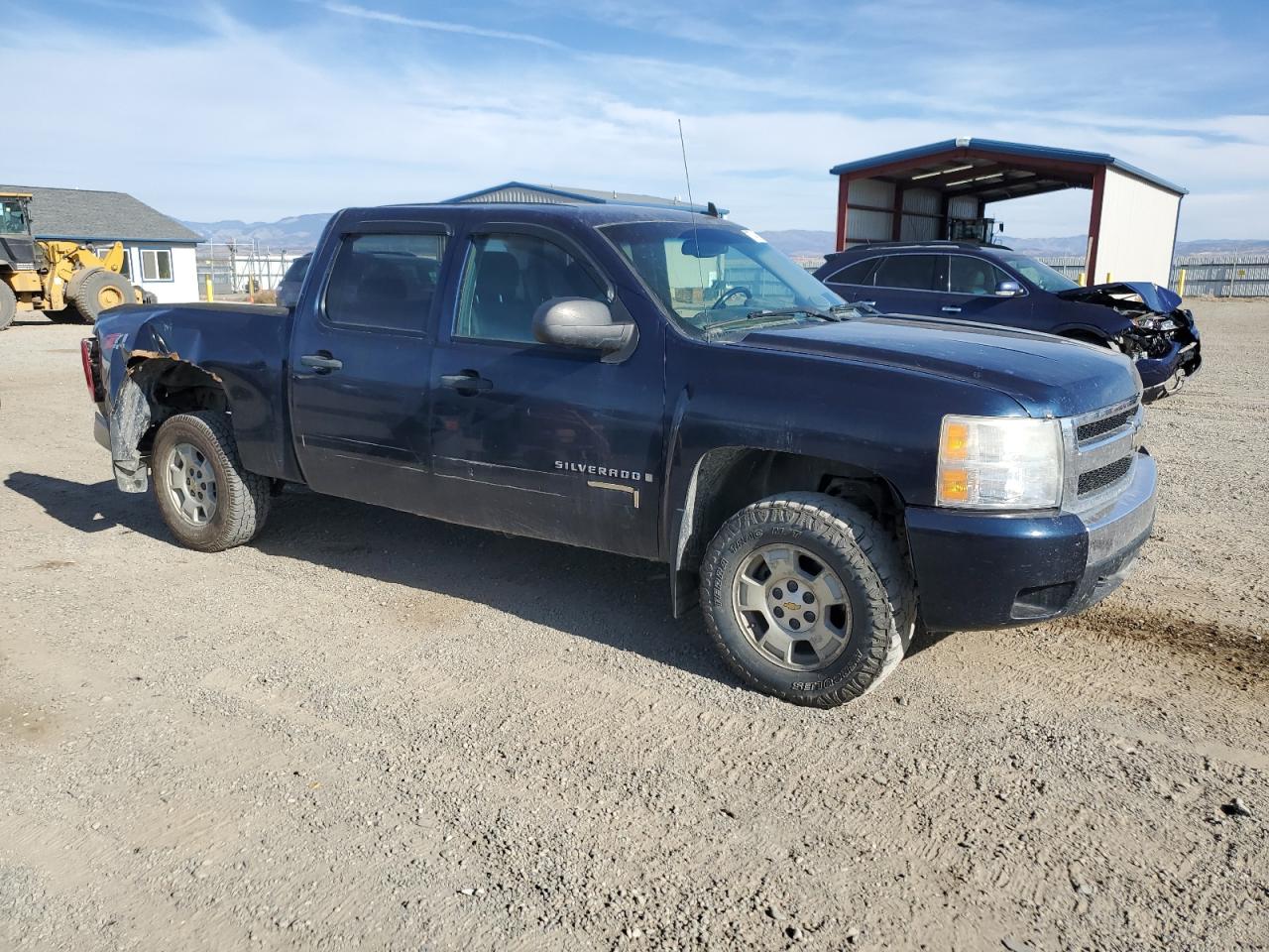 2007 Chevrolet Silverado - Image 4