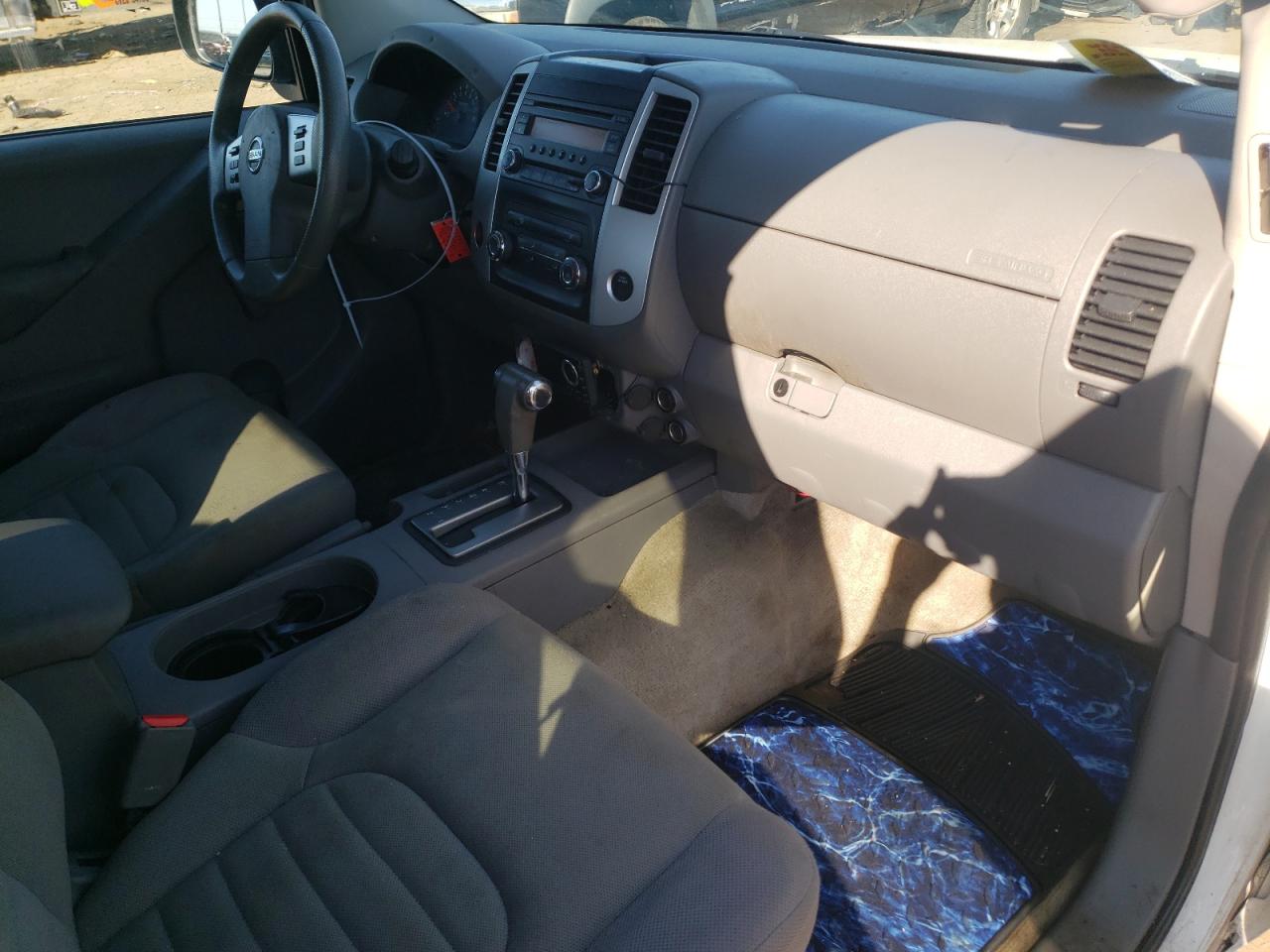 2015 Nissan Navara (Frontier) - Image 8