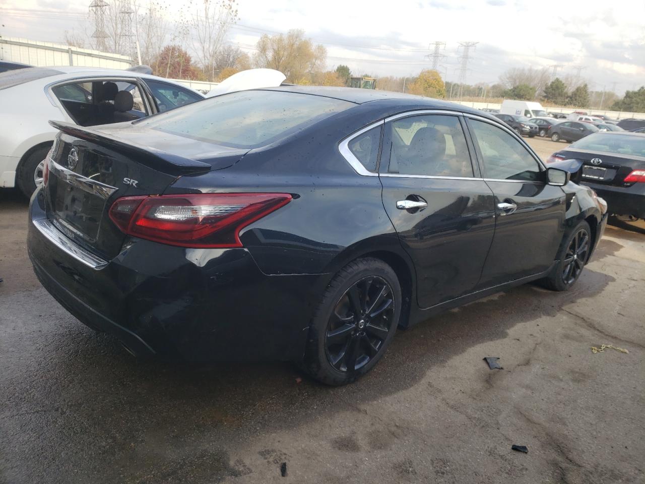 2017 Nissan Altima - Image 3
