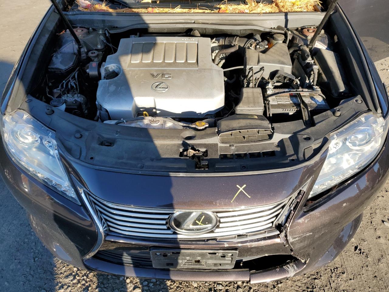 2013 Lexus ES - Image 11