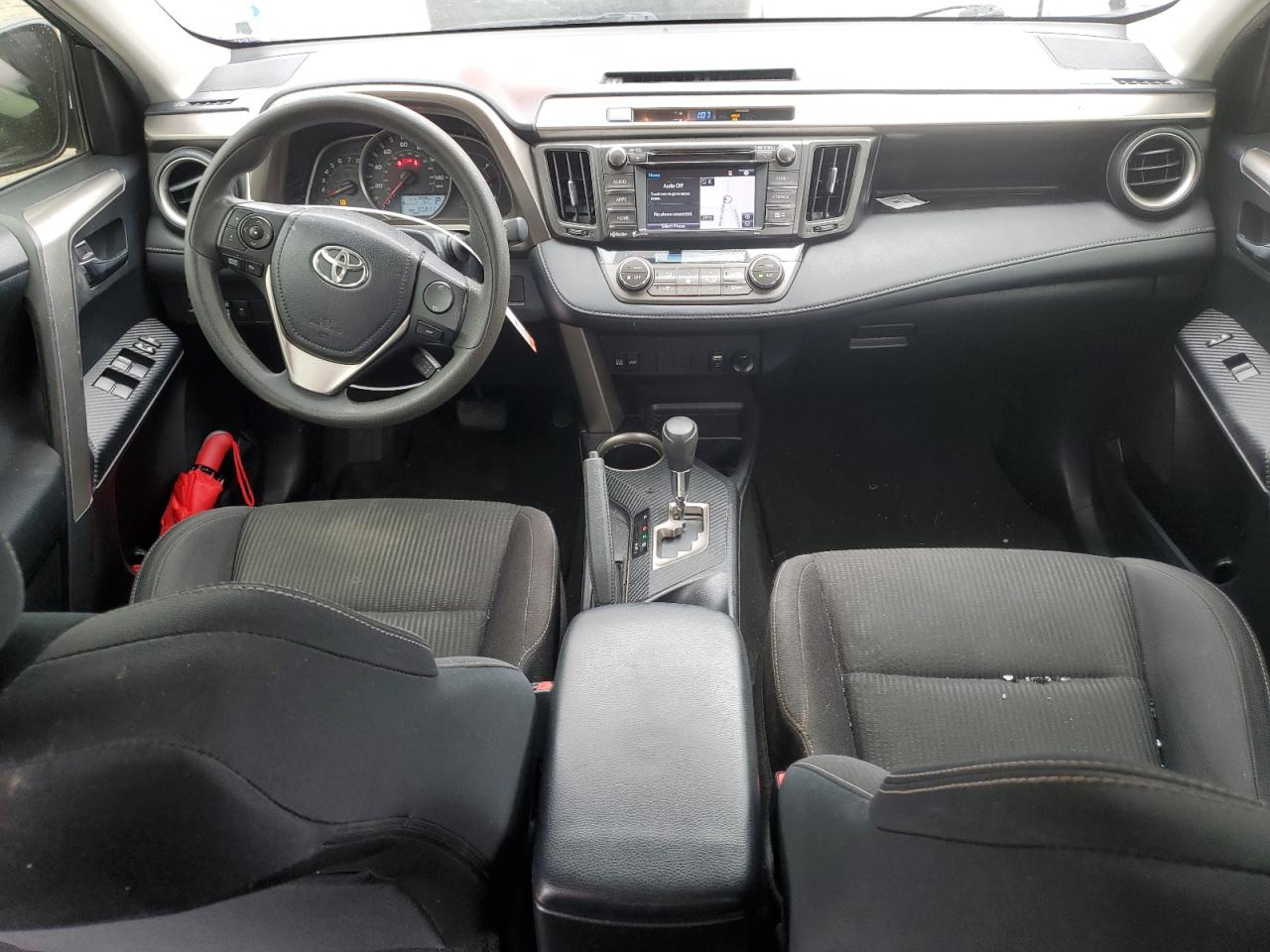 2015 Toyota RAV 4 - Image 8