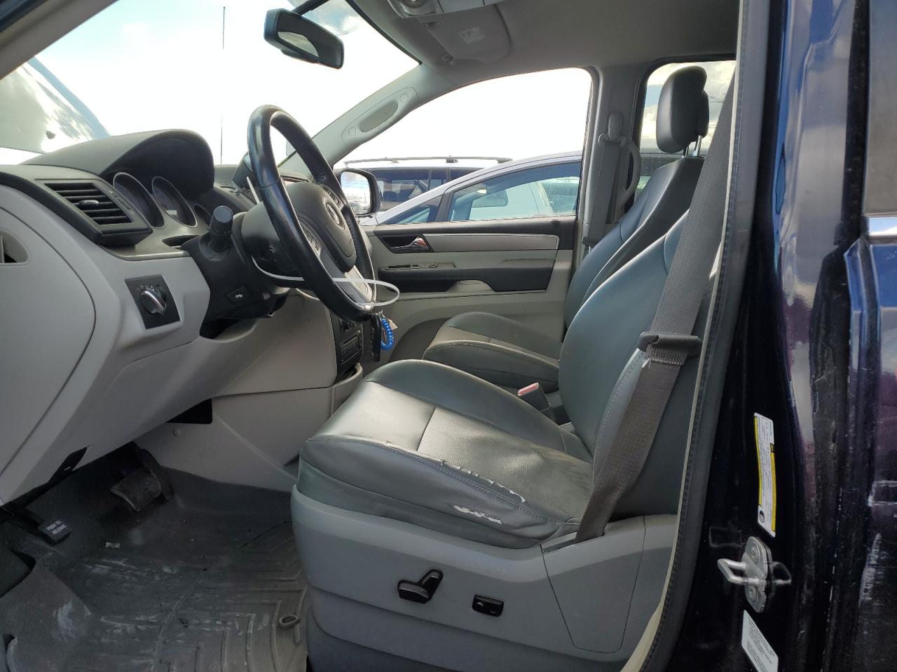 2013 Volkswagen Routan Se VIN: 2C4RVABG9DR725245 Lot: 75469934