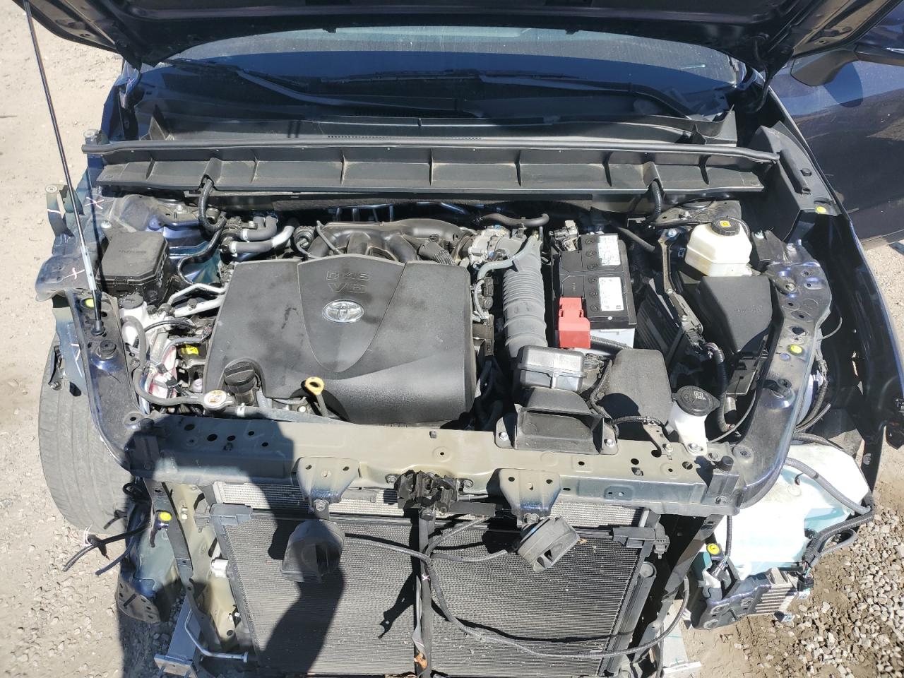 2020 Toyota Highlander - Image 12
