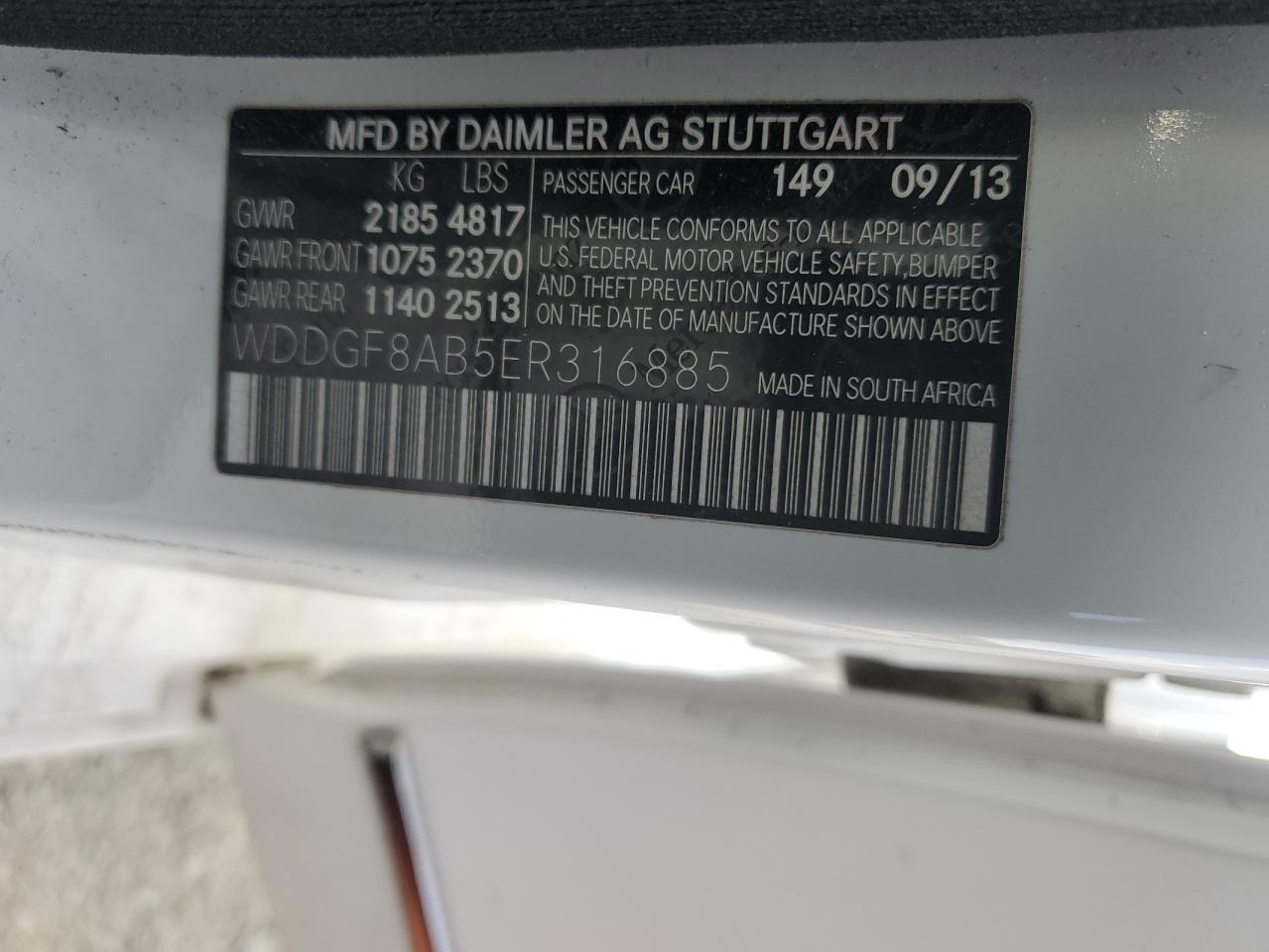 2014 Mercedes-Benz C 300 4Matic VIN: WDDGF8AB5ER316885 Lot: 64640065