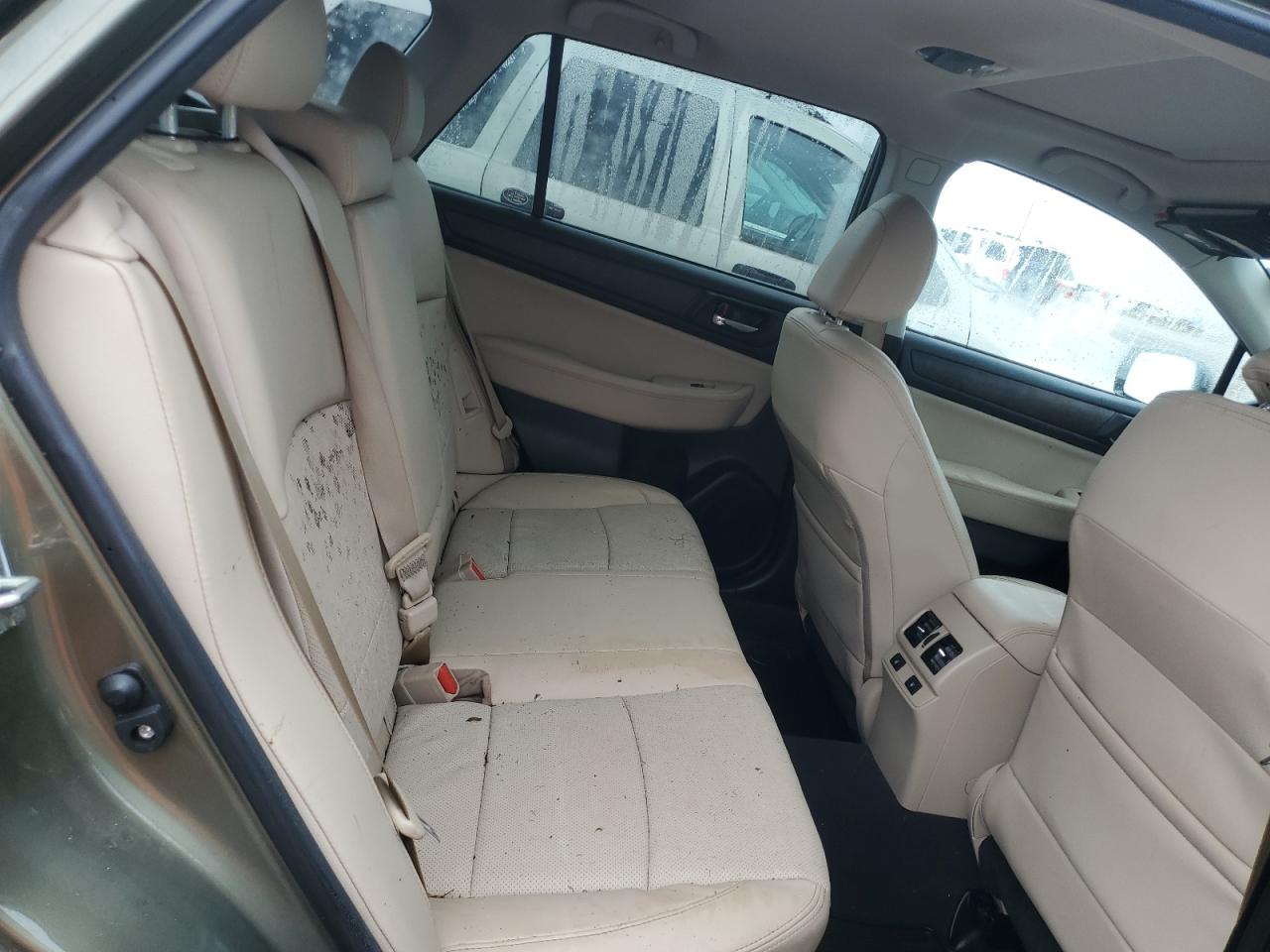 2017 Subaru Outback 2.5I Limited VIN: 4S4BSANC2H3381562 Lot: 74941444