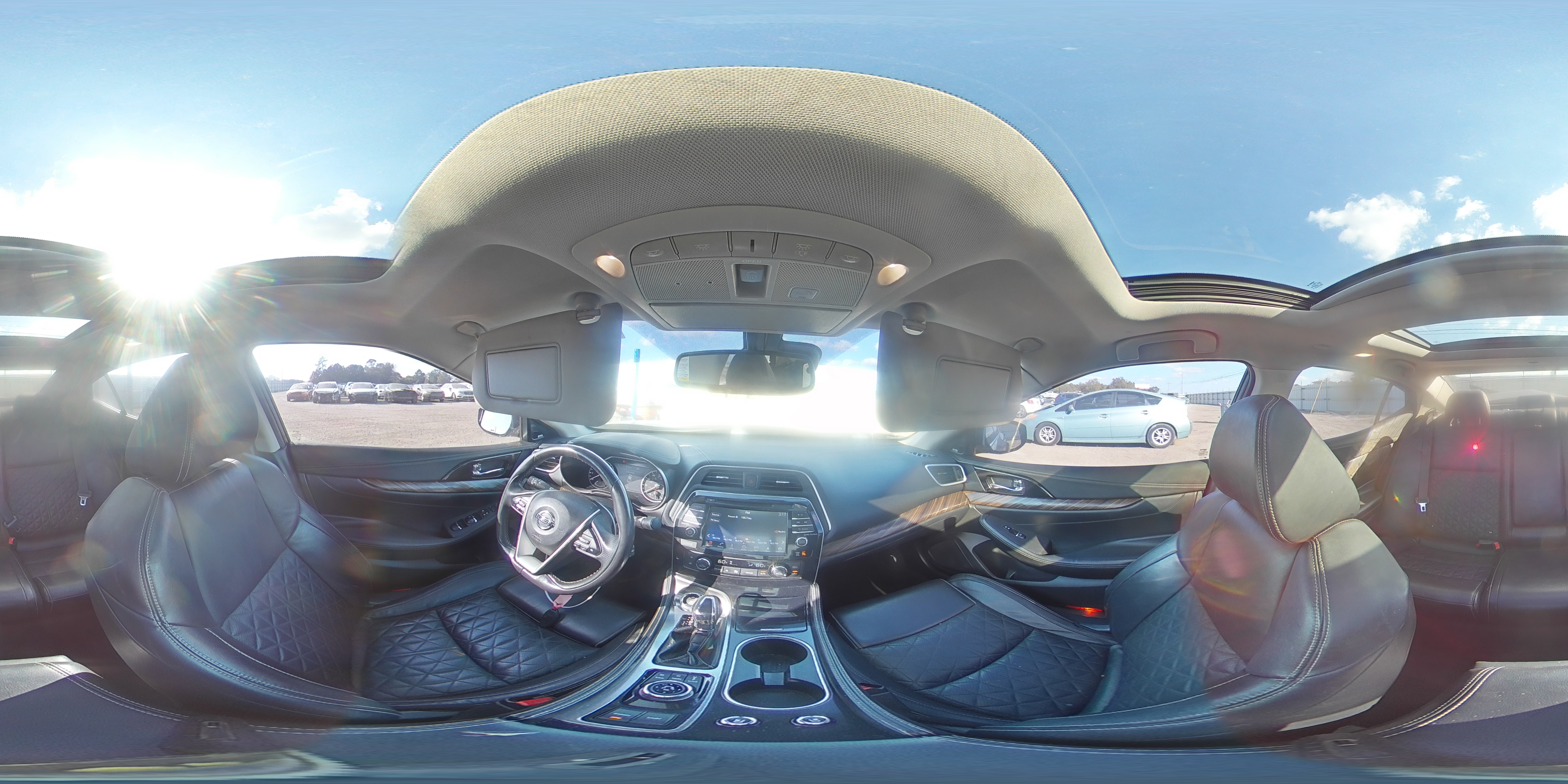2017 Nissan Maxima - Image 12