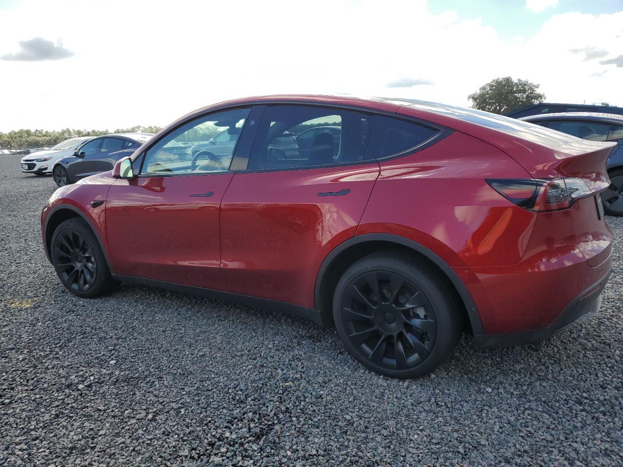 7SAYGDEE2RA239719 2024 Tesla Model Y