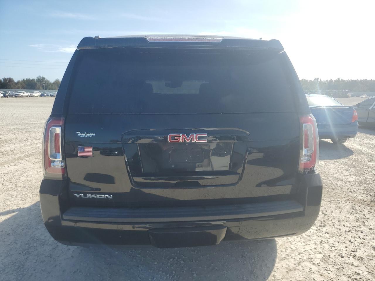 1GKS2BKC5HR111323 2017 GMC Yukon Slt