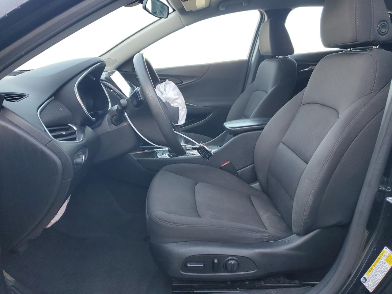 2020 Chevrolet Malibu - Image 7