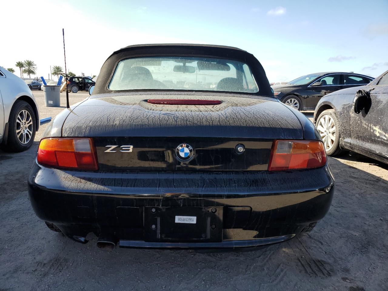 4USCH732XTLB76095 1996 BMW Z3 1.9