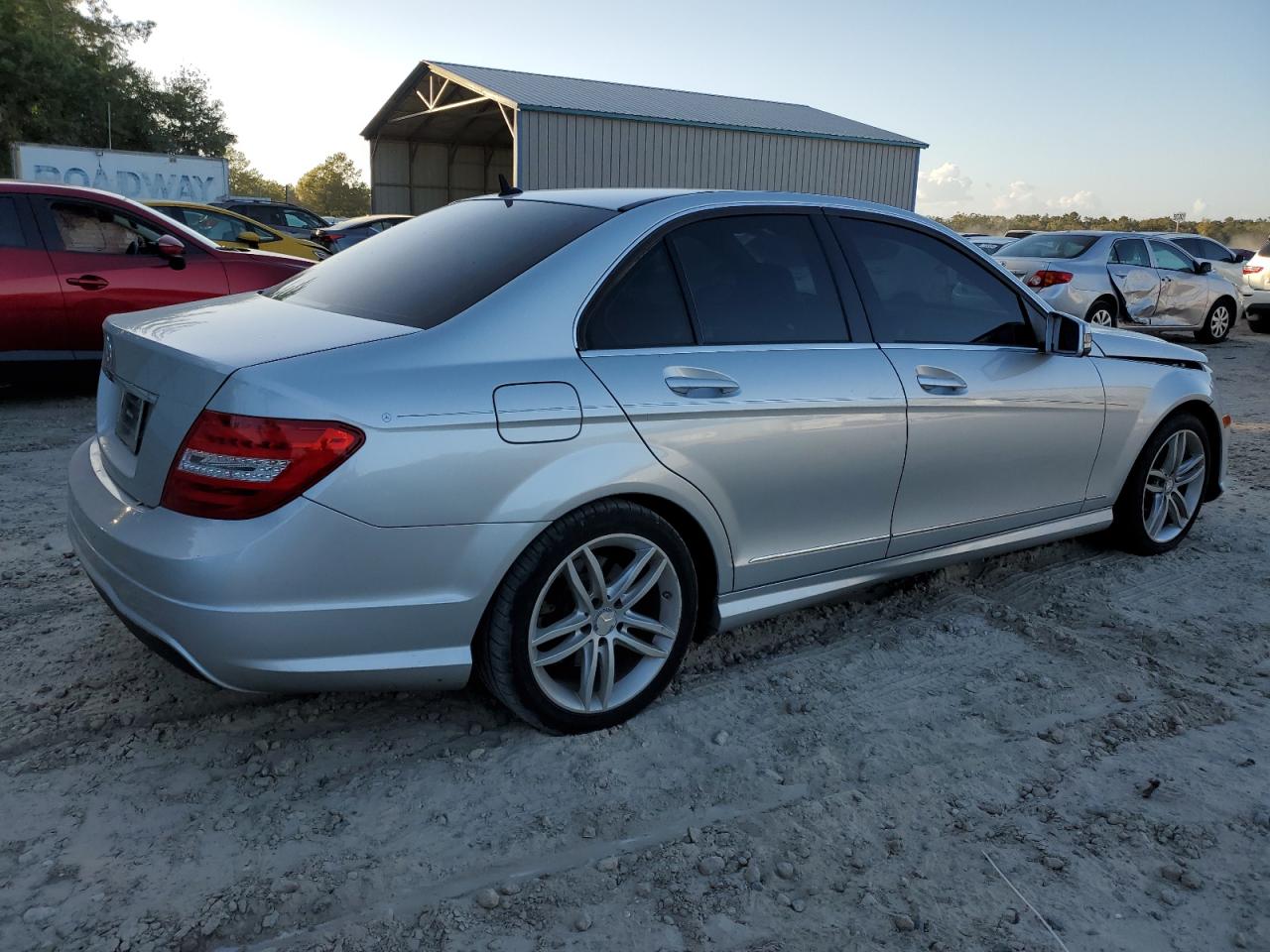 VIN WDDGF4HB2DA855864 2013 MERCEDES-BENZ C-CLASS no.3