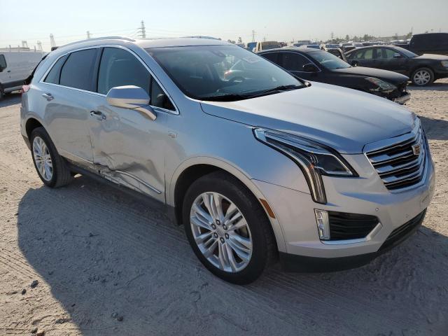  CADILLAC XT5 2019 Сріблястий