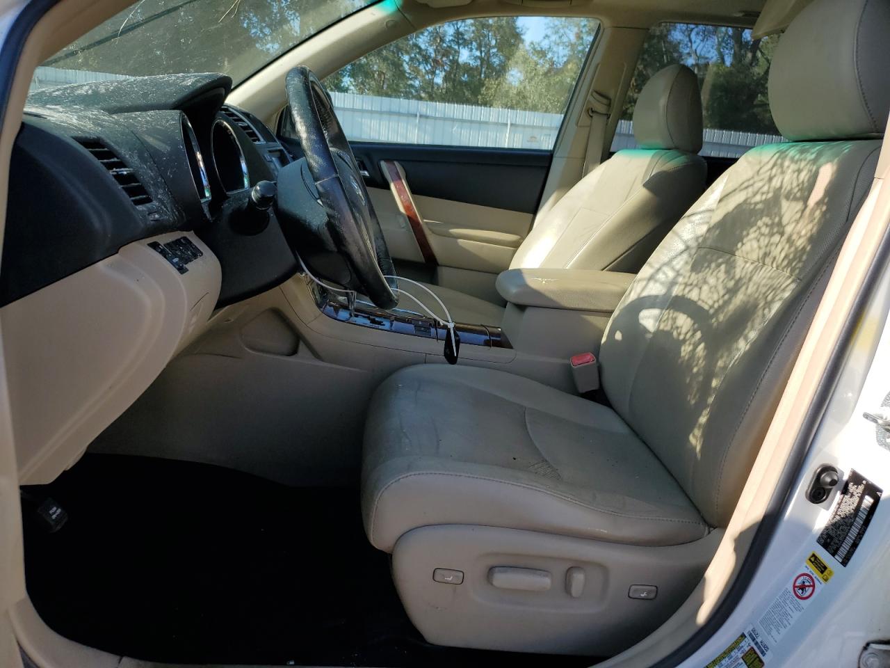 2011 Toyota Highlander - Image 7