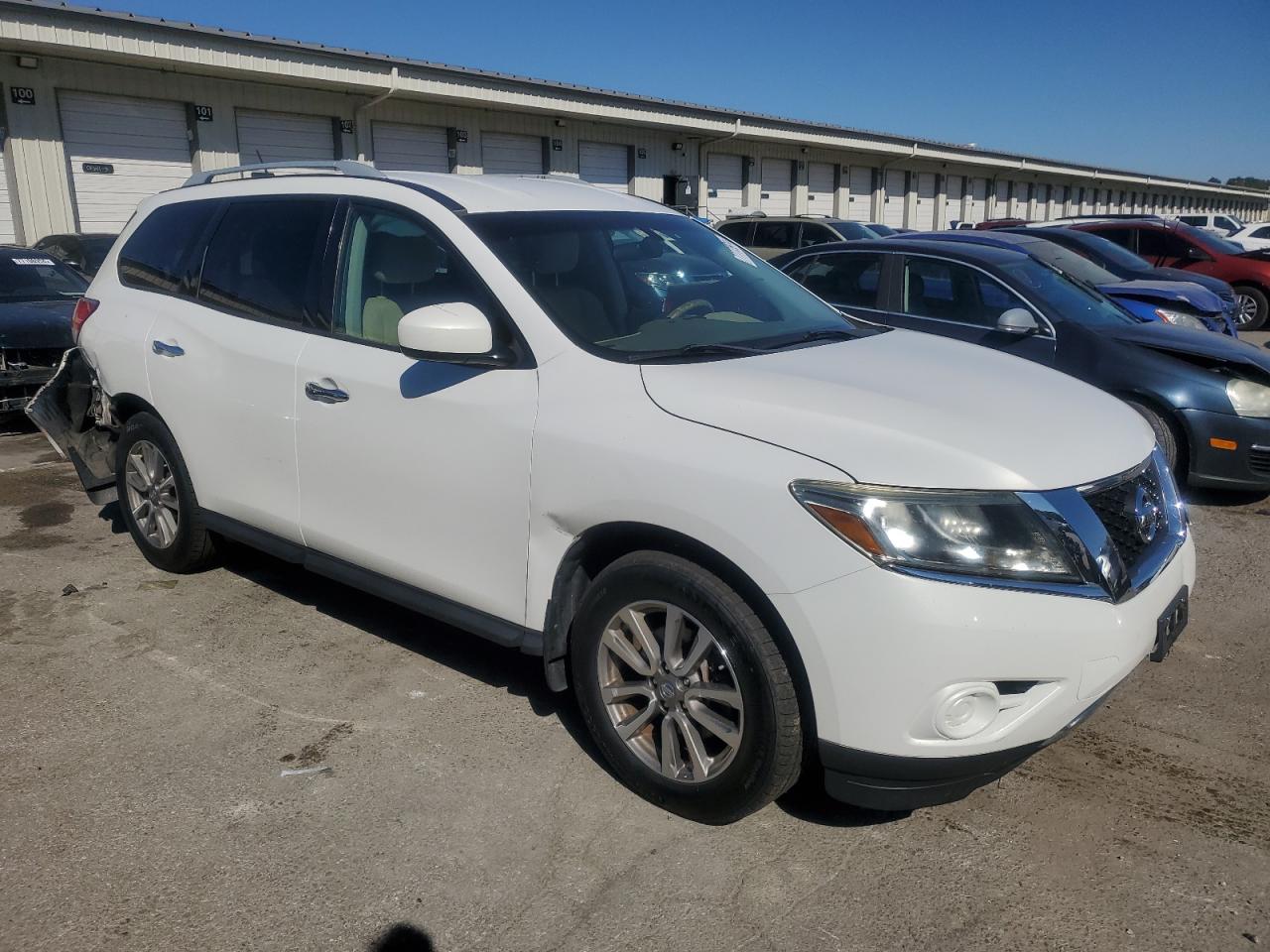 2014 Nissan Pathfinder - Image 4