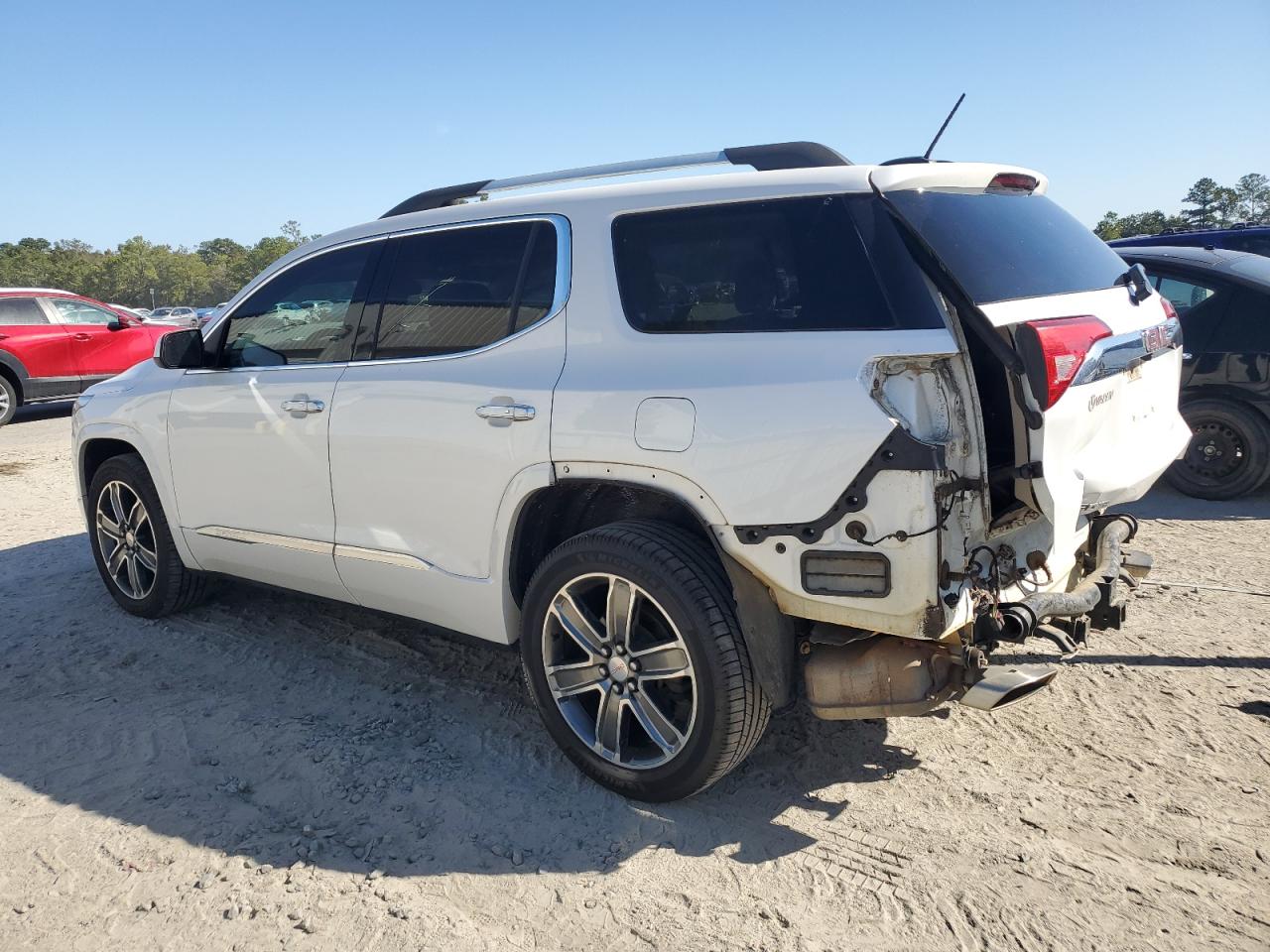 2017 GMC Acadia - Image 2