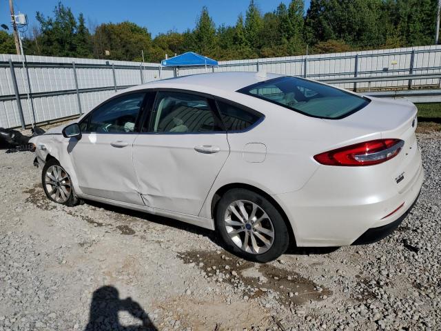 3FA6P0HD2LR167774 Ford Fusion SE 2