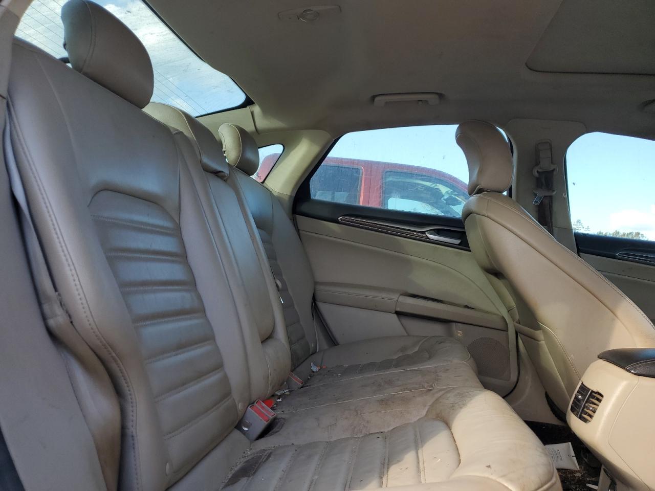 2017 Ford Fusion - Image 10