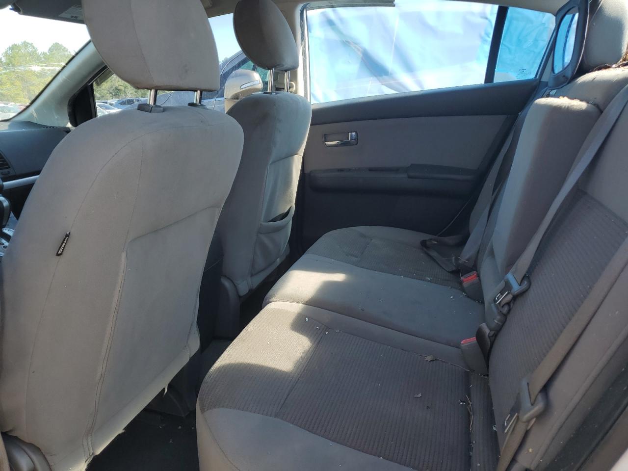 2012 Nissan Sentra - Image 10