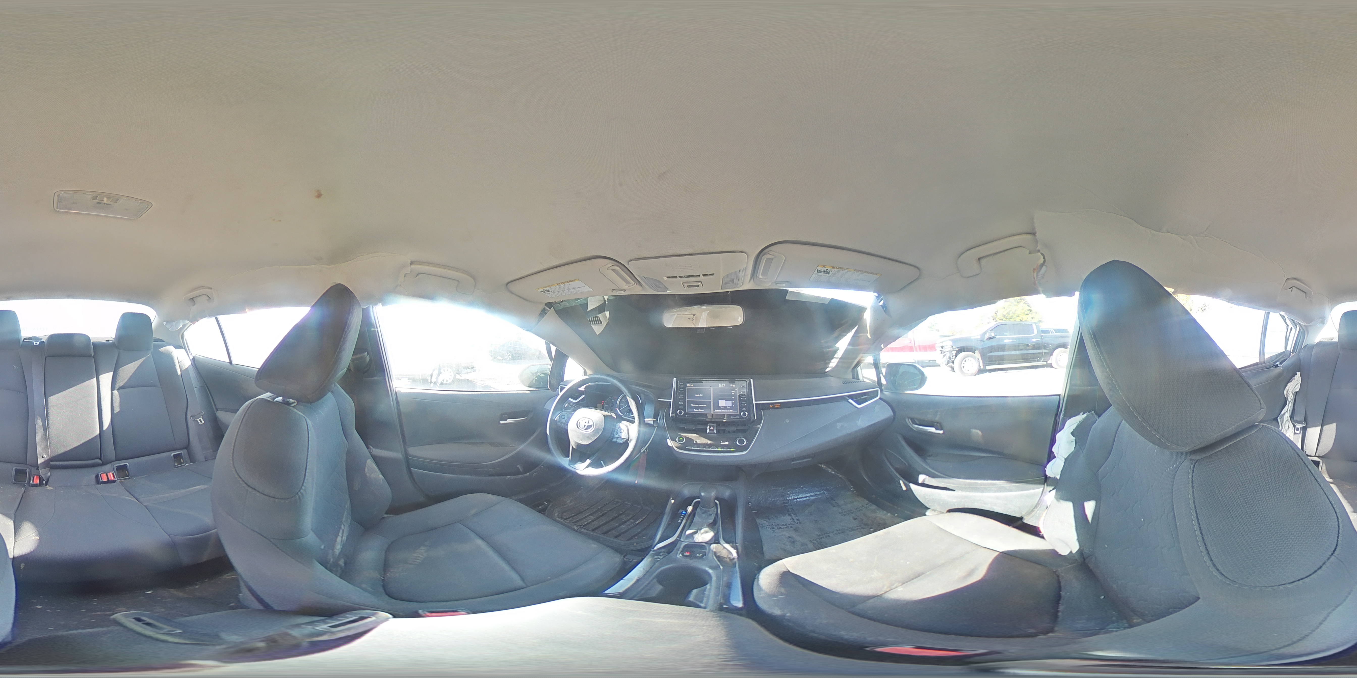 2021 Toyota Corolla - Image 13