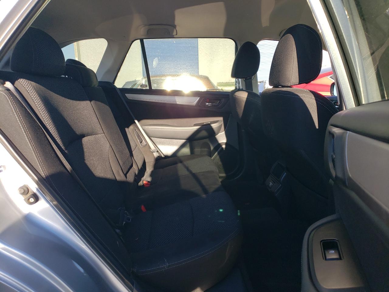 2018 Subaru Outback 2.5I Premium VIN: 4S4BSACC5J3219630 Lot: 77419874