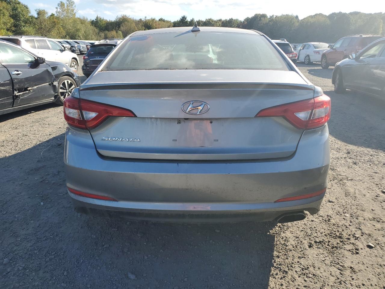 5NPE24AF5GH303671 2016 Hyundai Sonata Se