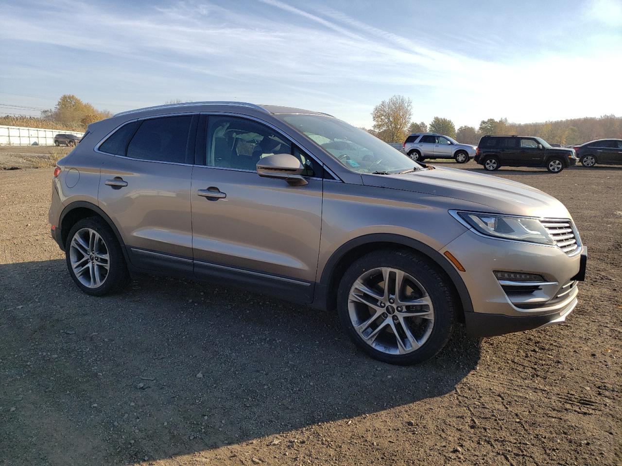 VIN 5LMTJ3DH7JUL14758 2018 LINCOLN MKC no.4