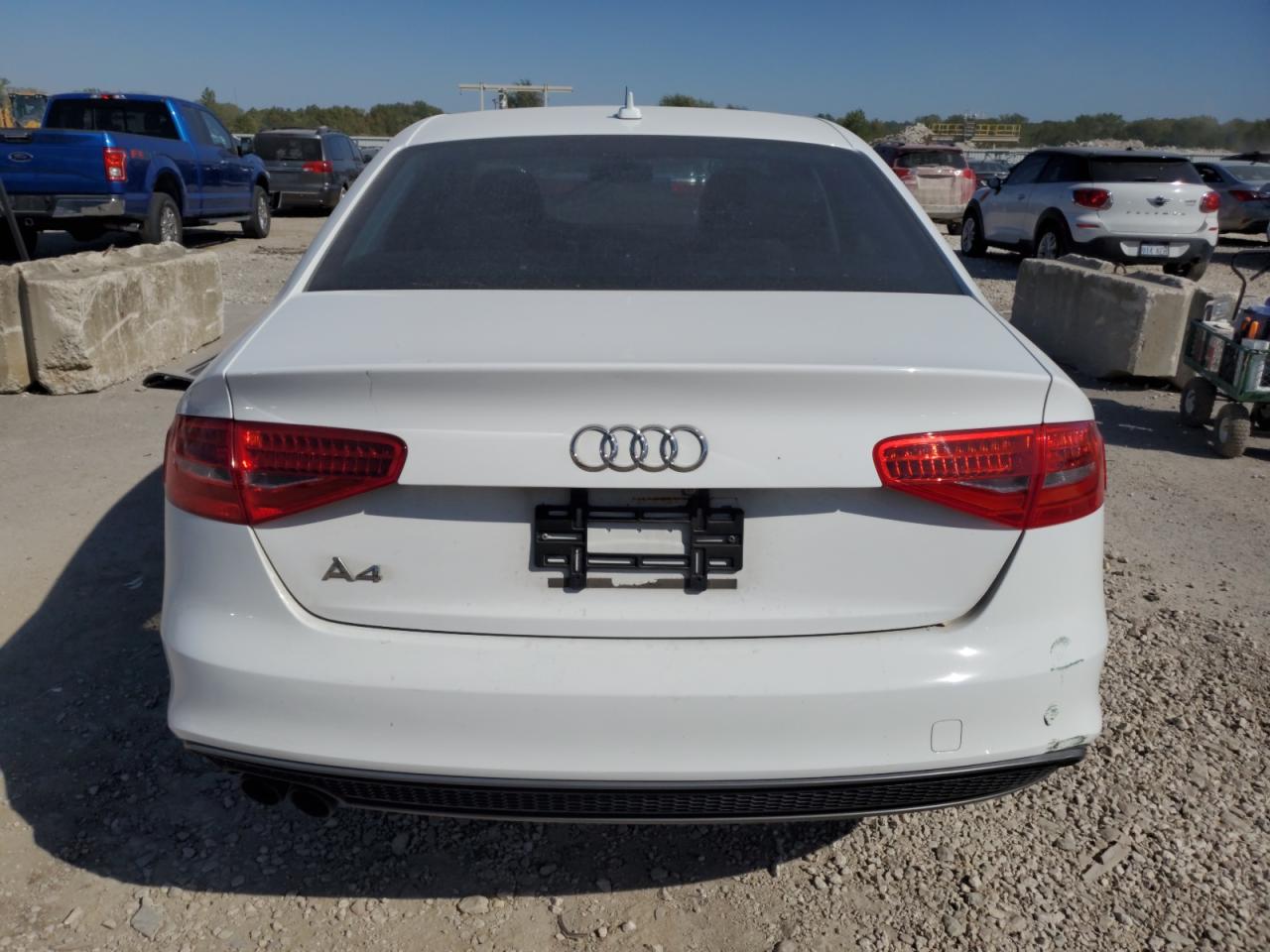 2016 Audi A4 Premium S-Line VIN: WAUAFAFLXGN017876 Lot: 74063644