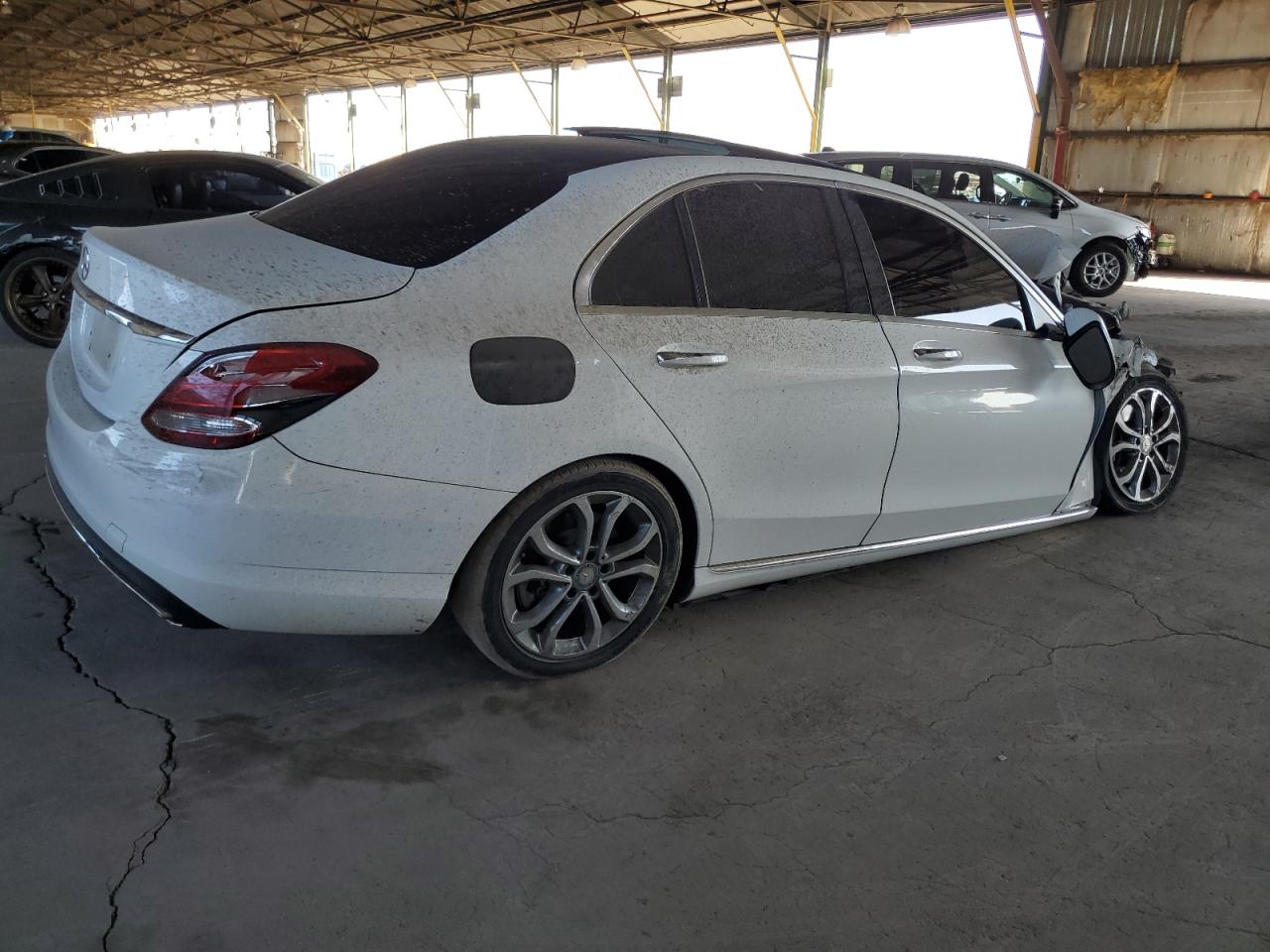 VIN 55SWF4JBXGU141779 2016 MERCEDES-BENZ C-CLASS no.3