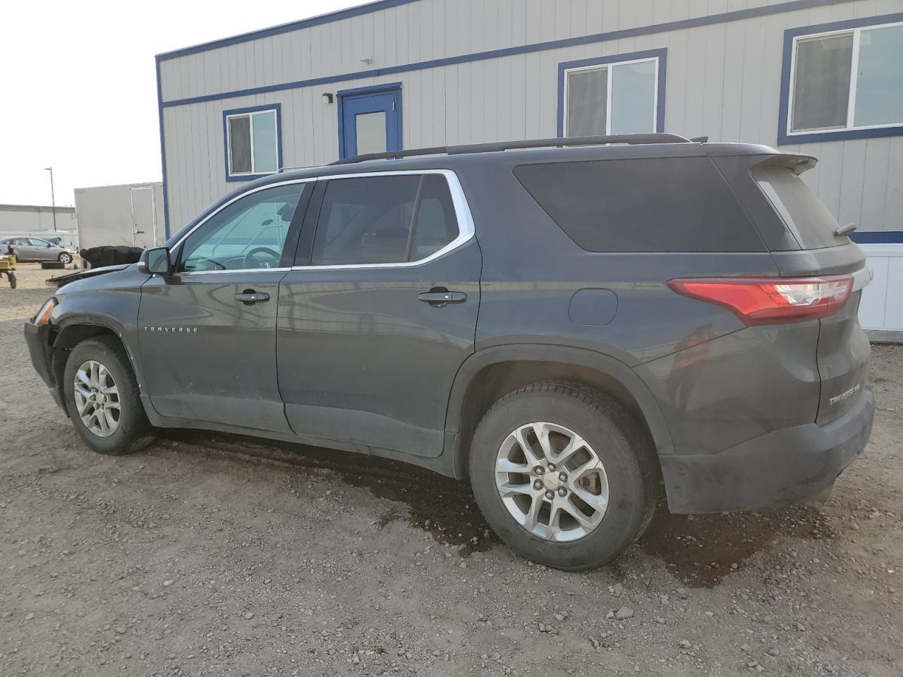 1GNEVHKW0KJ186974 2019 CHEVROLET TRAVERSE - Image 2