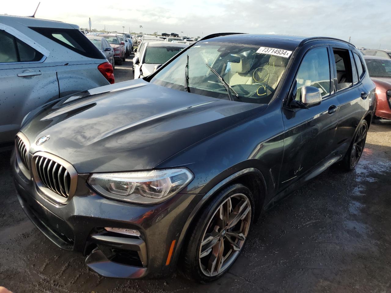 VIN 5UXTS3C56J0Z00742 2018 BMW X3 no.1