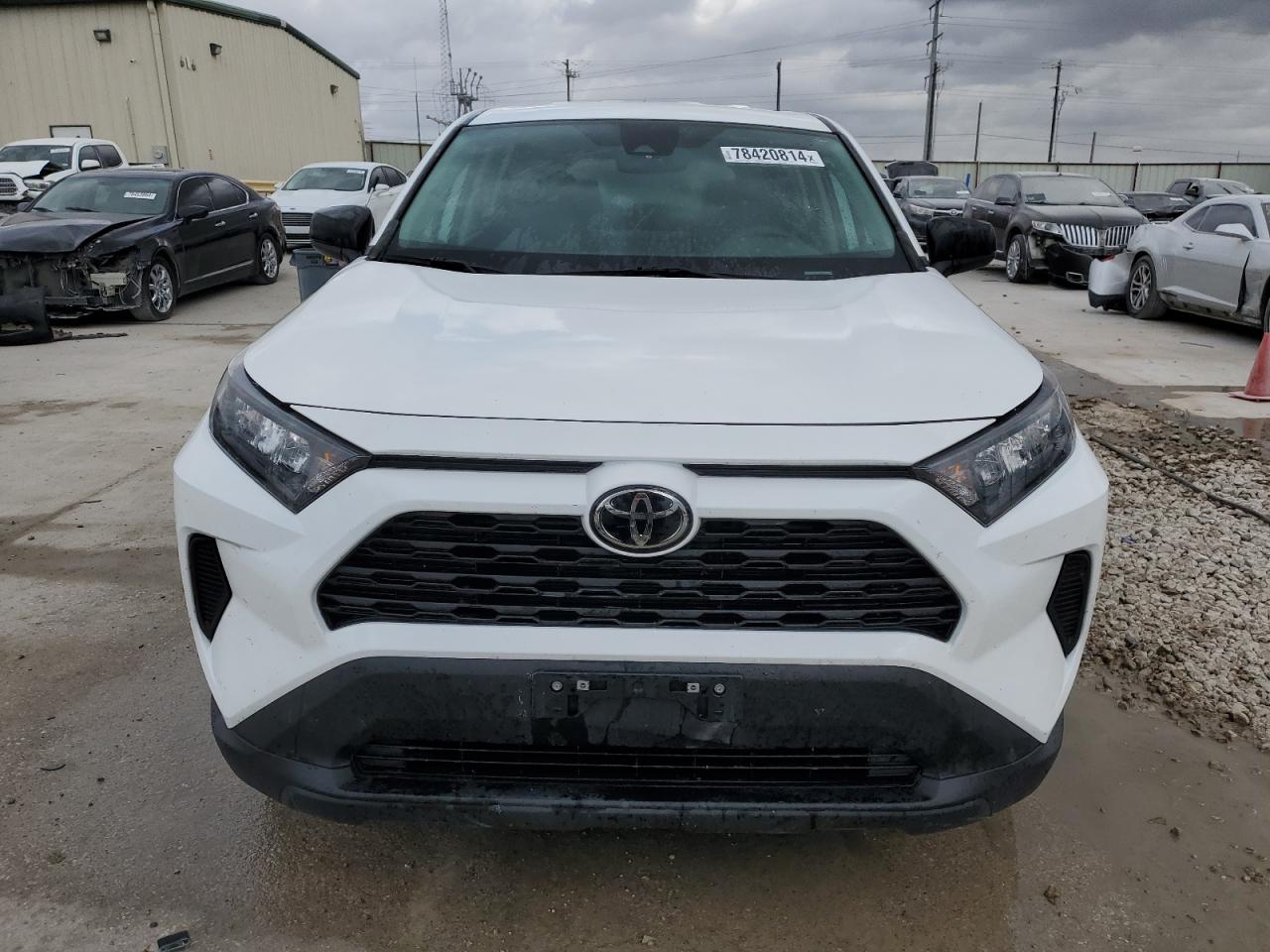 2022 Toyota RAV 4 - Image 5