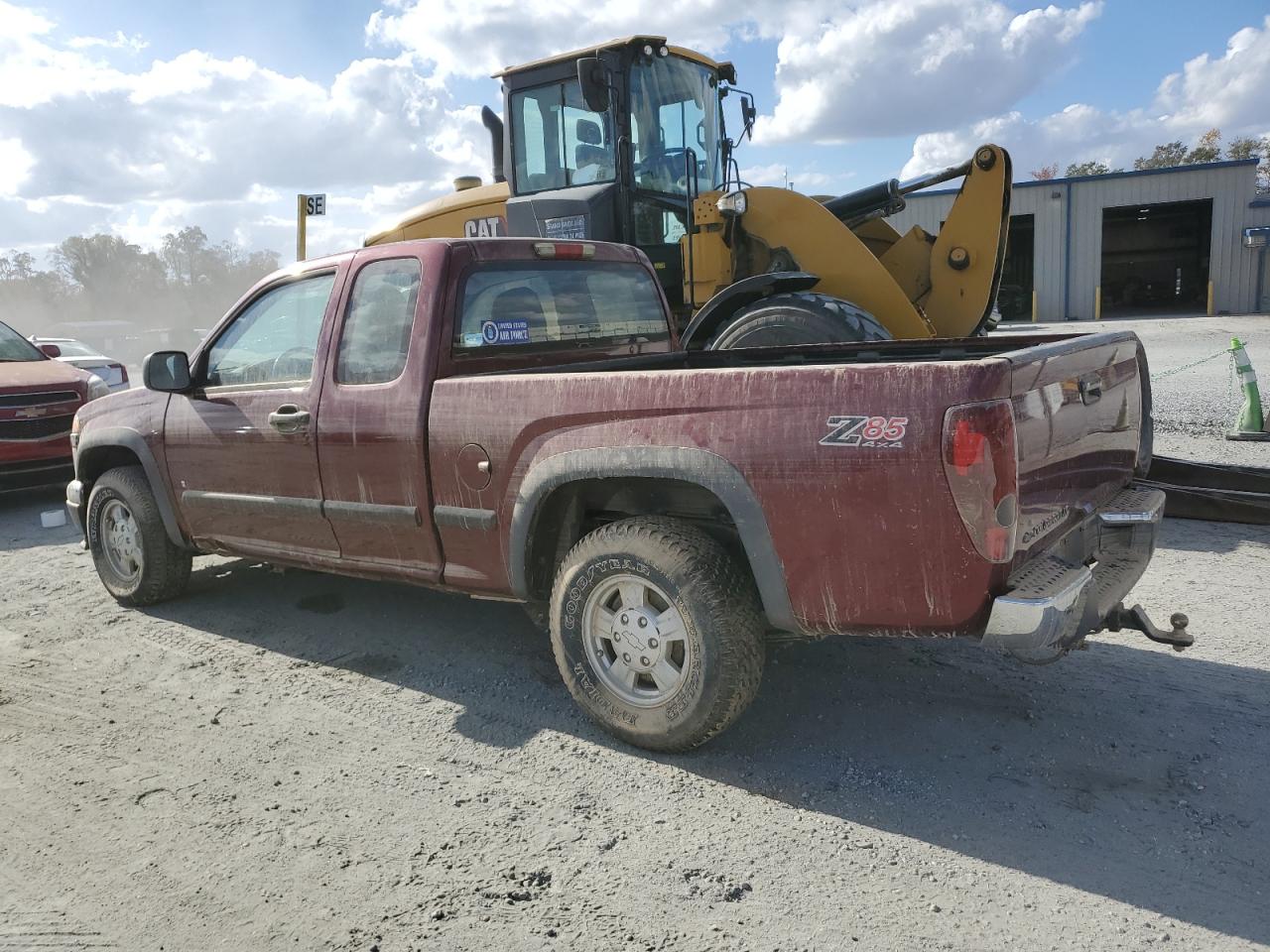 2007 Chevrolet Colorado - Image 2