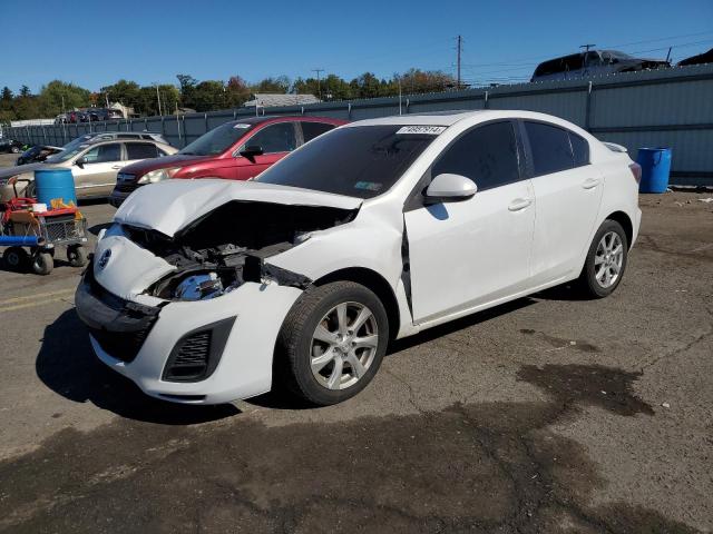 2011 Mazda 3 I