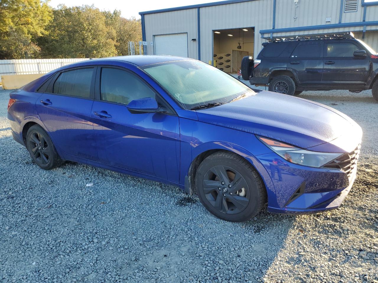 2022 Hyundai Elantra - Image 4