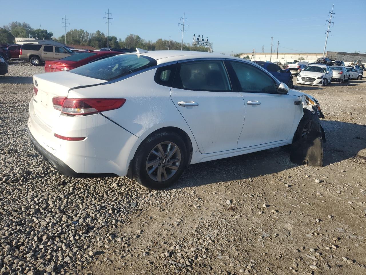 VIN 5XXGT4L36KG303093 2019 KIA OPTIMA no.3