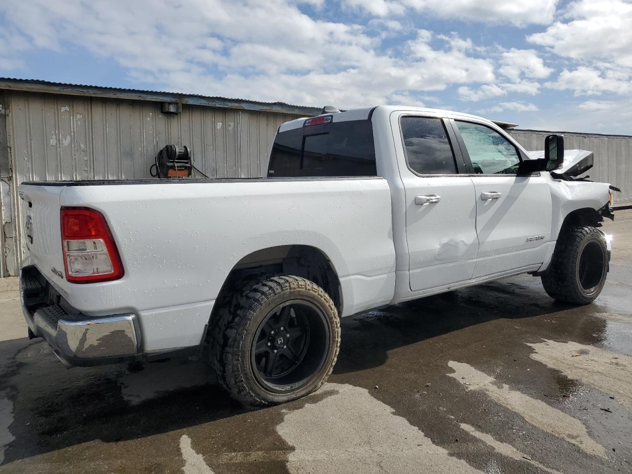 VIN 1C6SRFBT4KN833144 2019 RAM 1500 no.3