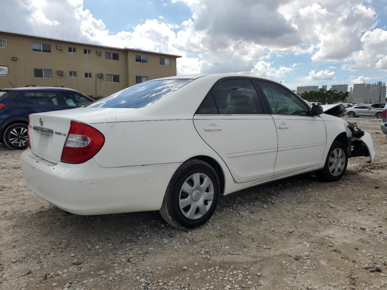 2004 Toyota Camry - Image 3
