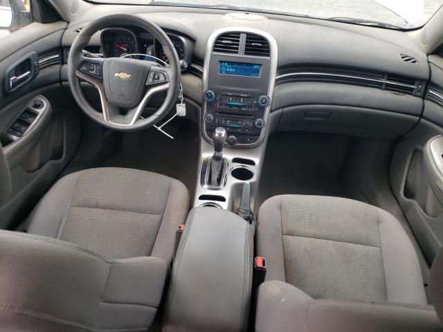 Sedans CHEVROLET MALIBU 2015 Srebrny