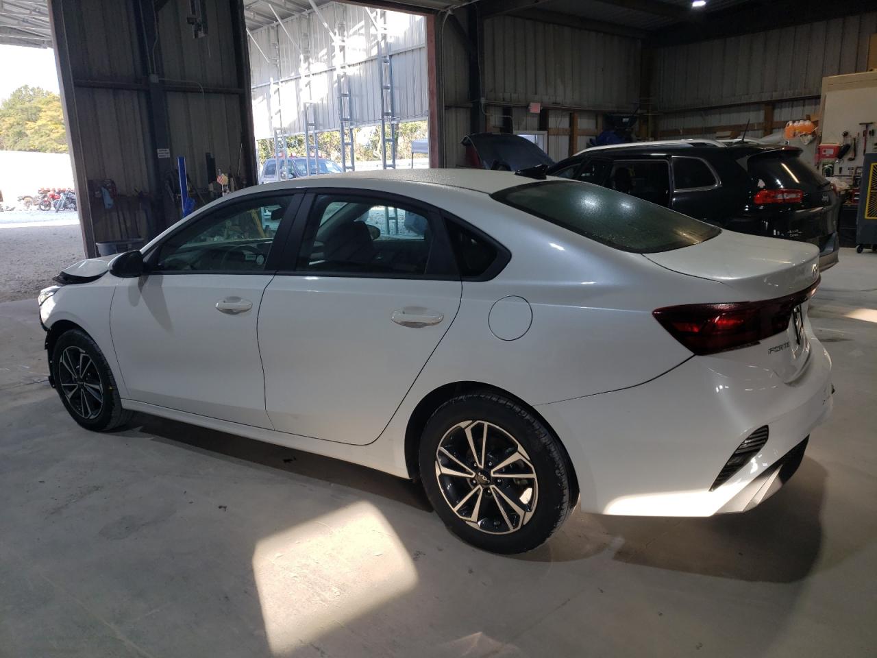 2024 Kia Forte - Image 2