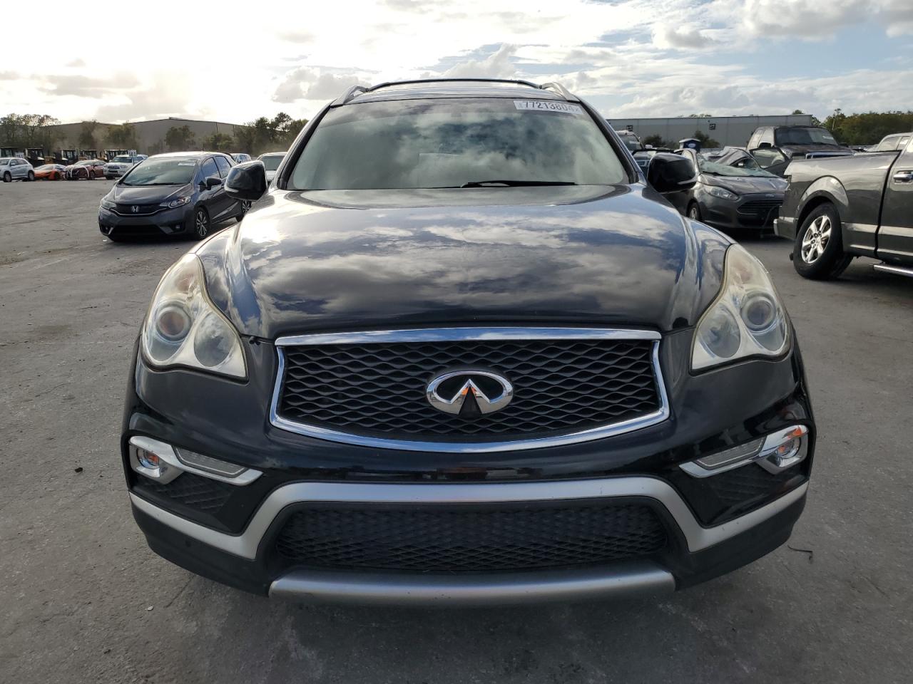 2017 Infiniti QX50 - Image 5