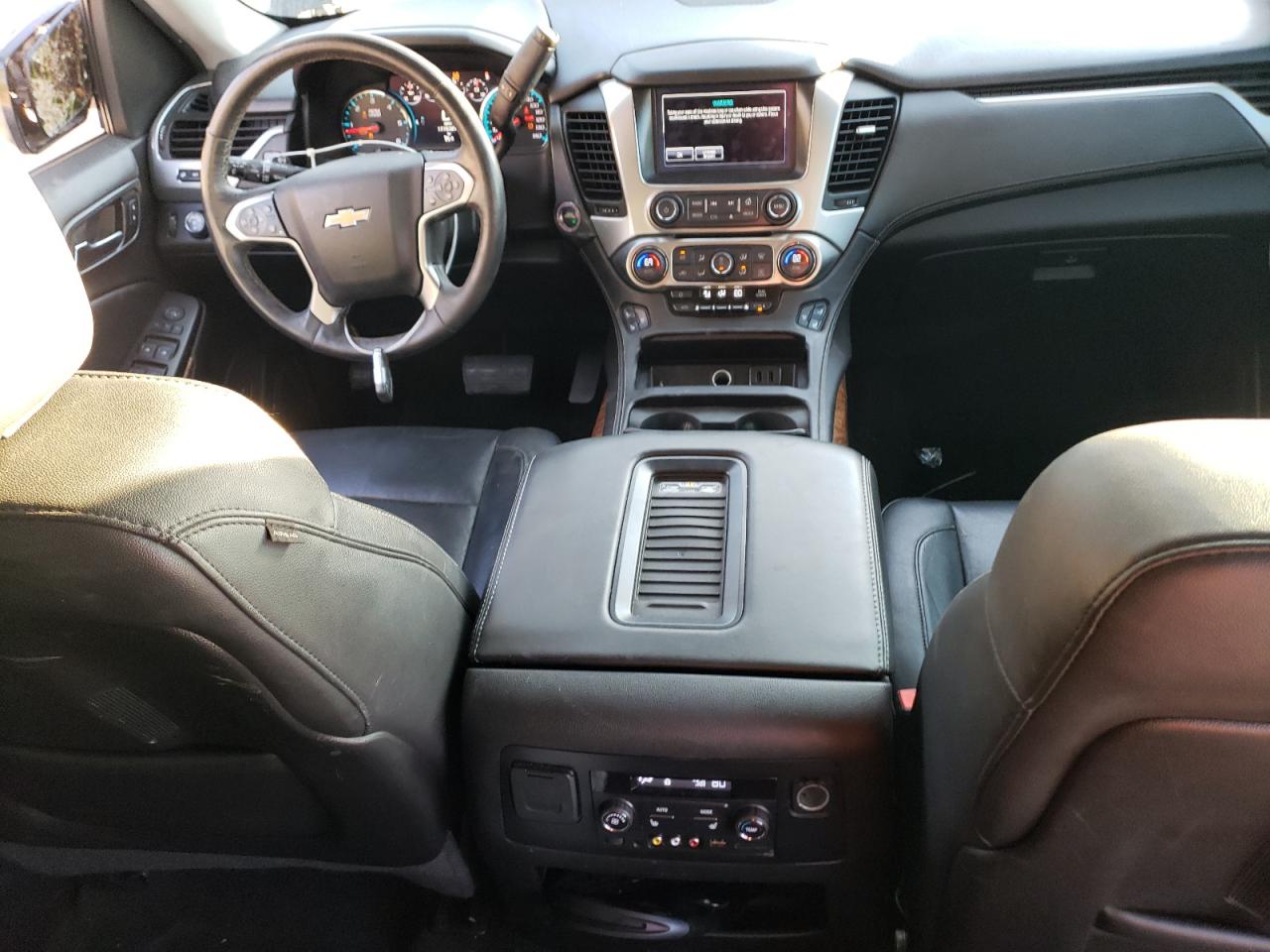 2016 Chevrolet Suburban - Image 8