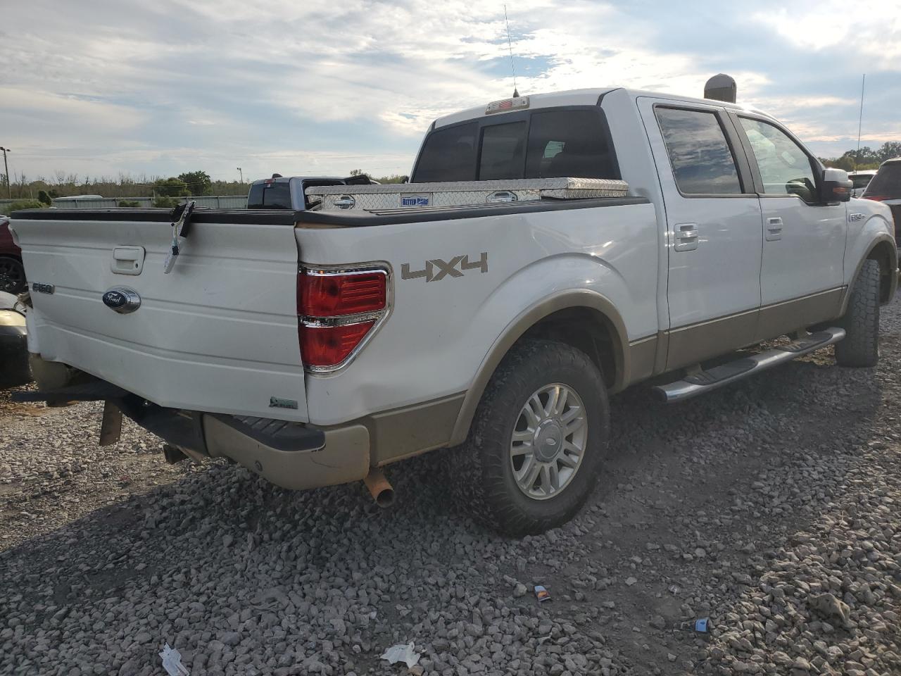2010 Ford F-150 - Image 3
