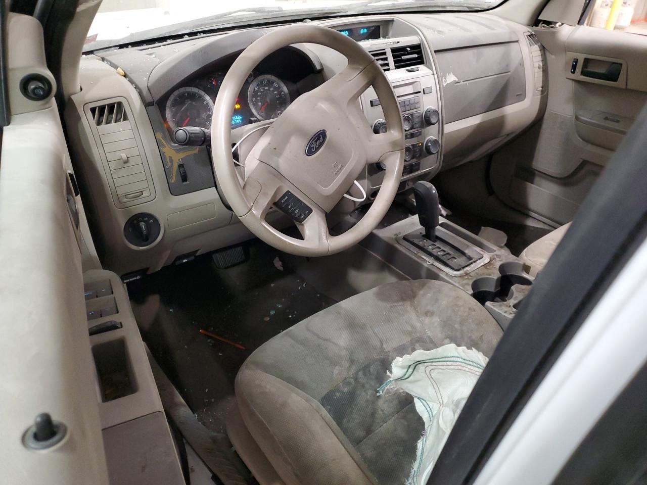 2008 Ford Escape - Image 8