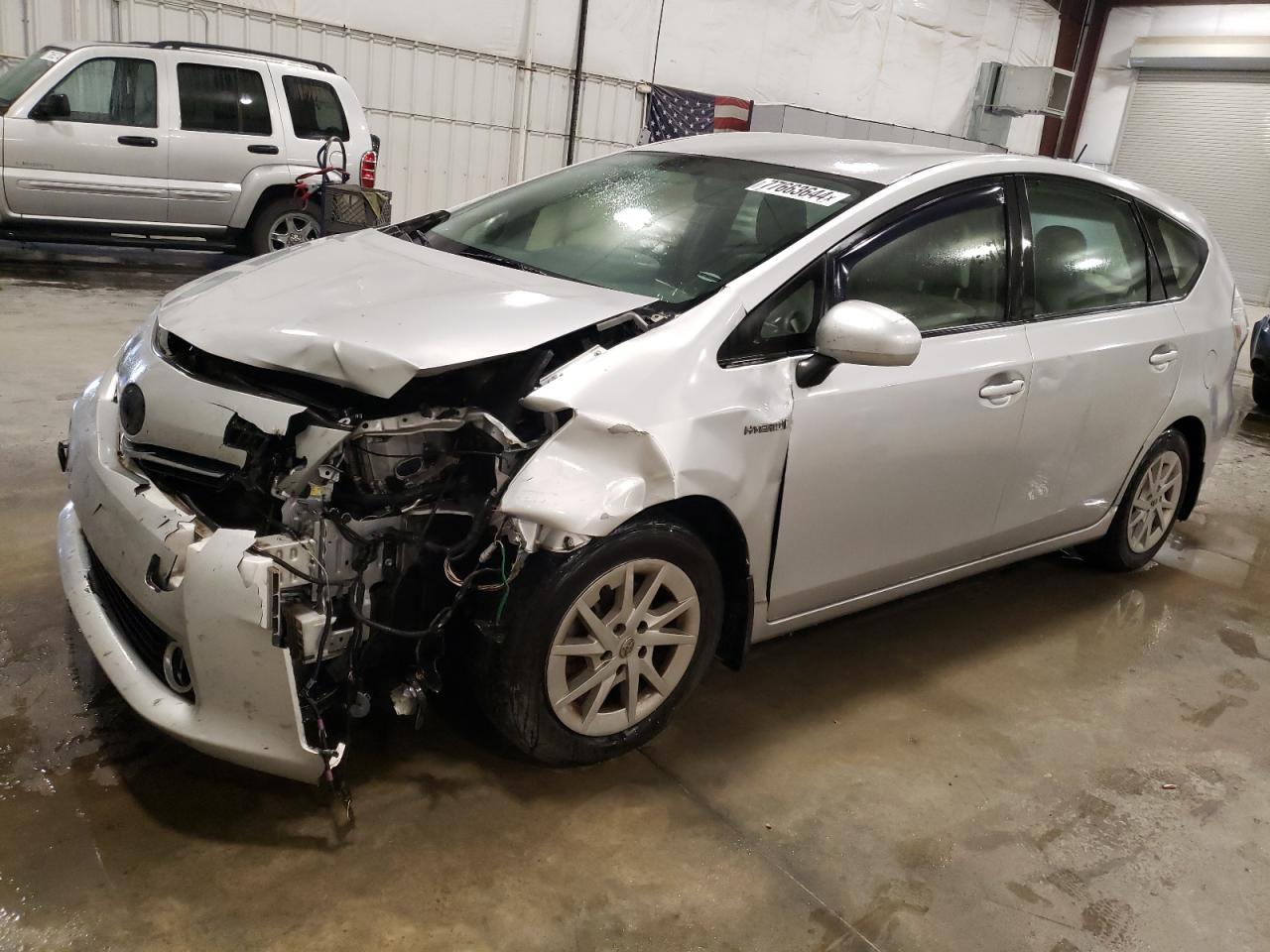 VIN JTDZN3EU1E3313554 2014 TOYOTA PRIUS no.1