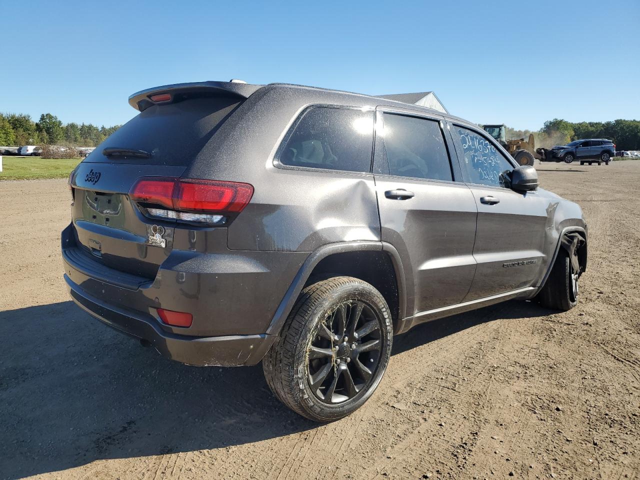 2021 Jeep Grand Cherokee - Image 3