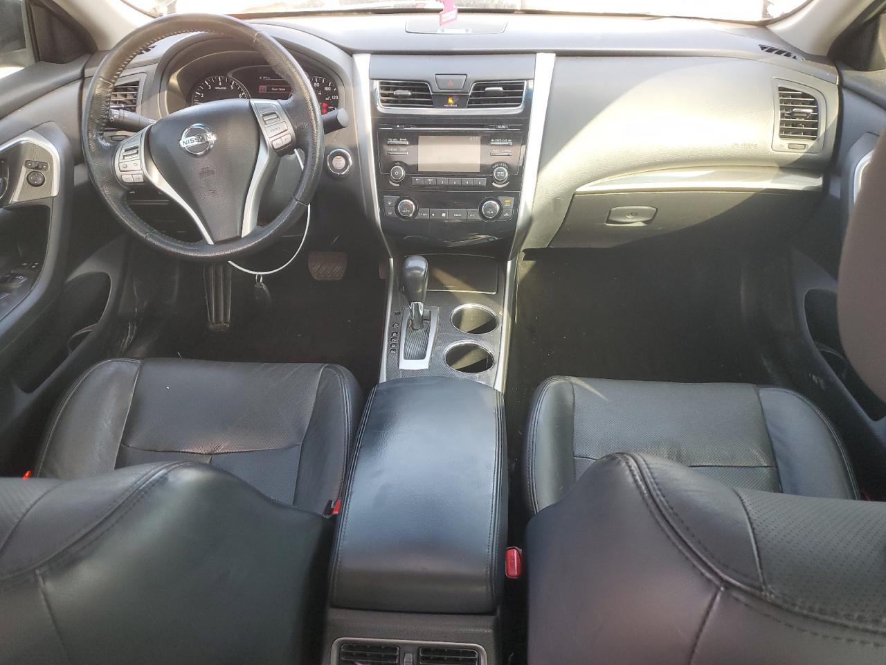 2014 Nissan Altima - Image 8